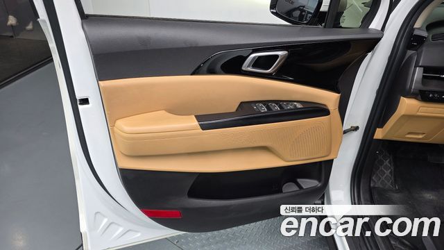 Kia Canival 2022 — photo 15