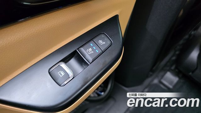 Kia Canival 2022 — photo 29