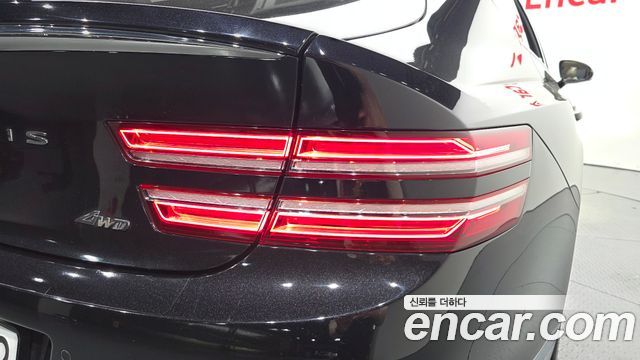 Genesis G80 2021 — photo 9