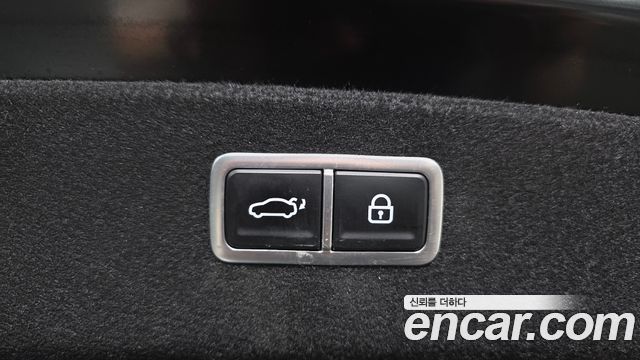 Genesis G80 2021 — photo 33