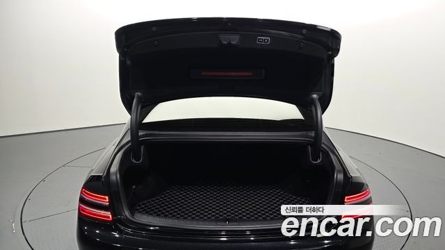 Genesis G80 2021 — photo 34