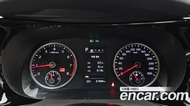 Kia K5 2023 — photo 11