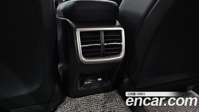 Kia K5 2023 — photo 30