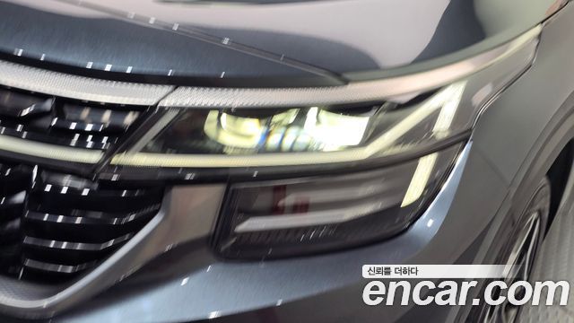 Kia Seltos 2023 — photo 8