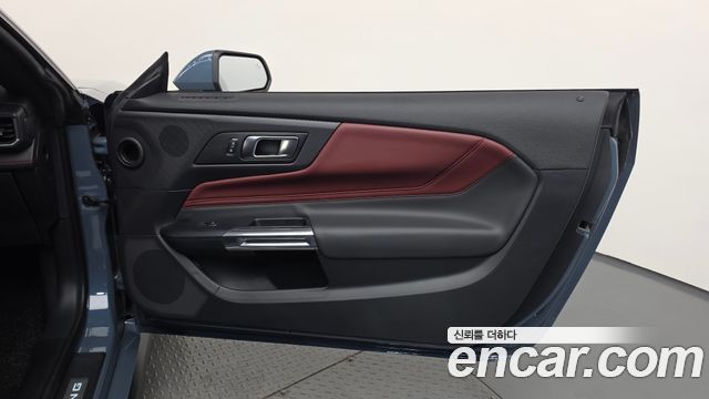 Ford Mustang 2024 — photo 15