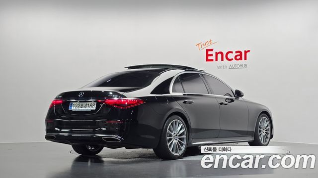 Mercedes-Benz S-Class 2022 — photo 2