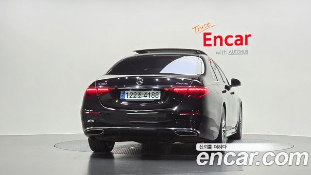 Mercedes-Benz S-Class 2022 — photo 4