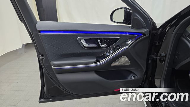 Mercedes-Benz S-Class 2022 — photo 14