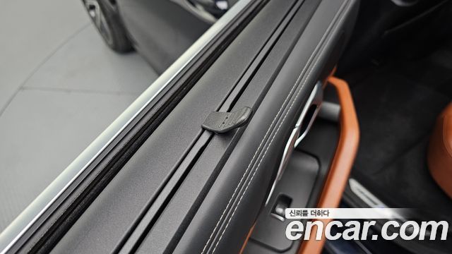 BMW X6 2022 — photo 28