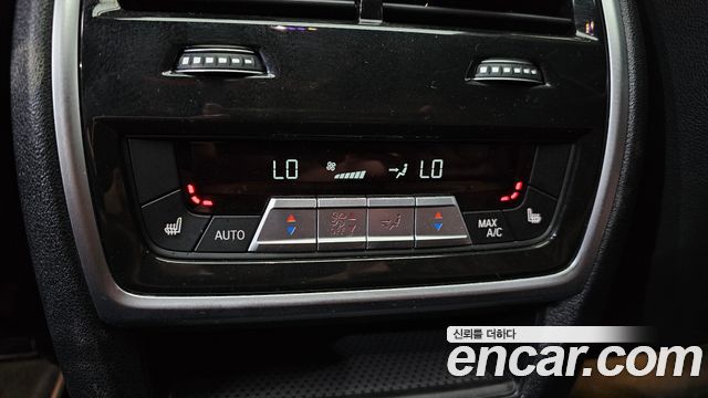 BMW X6 2022 — photo 30
