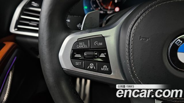 BMW X6 2022 — photo 31