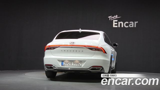 Hyundai Grandeur 2023 — photo 4