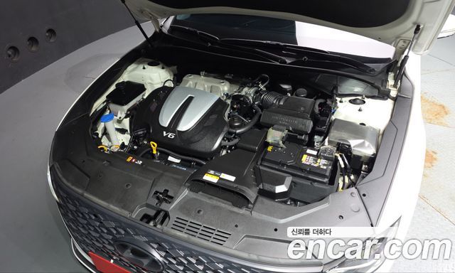 Hyundai Grandeur 2023 — photo 6
