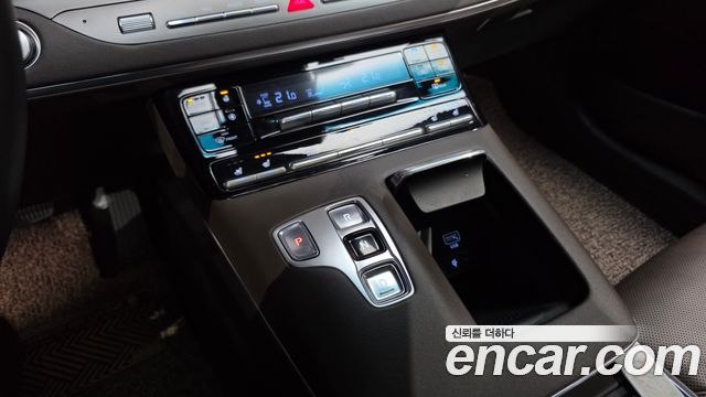 Hyundai Grandeur 2023 — photo 12
