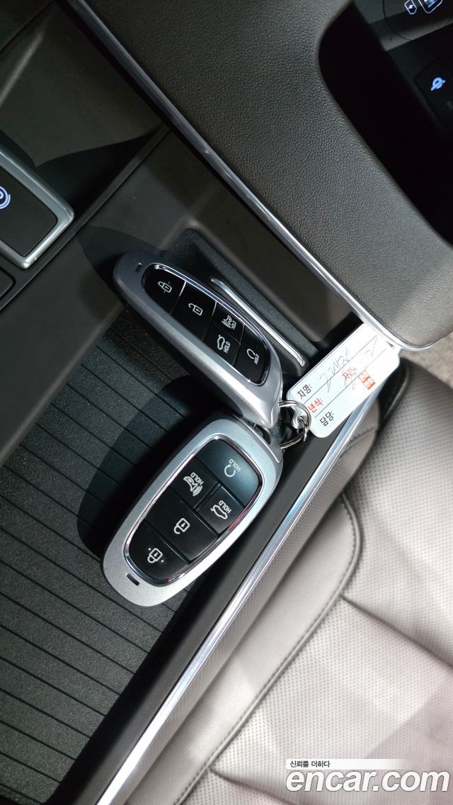 Hyundai Grandeur 2023 — photo 25