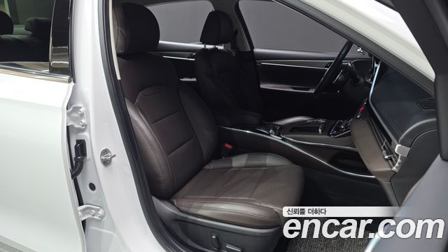 Hyundai Grandeur 2023 — photo 16