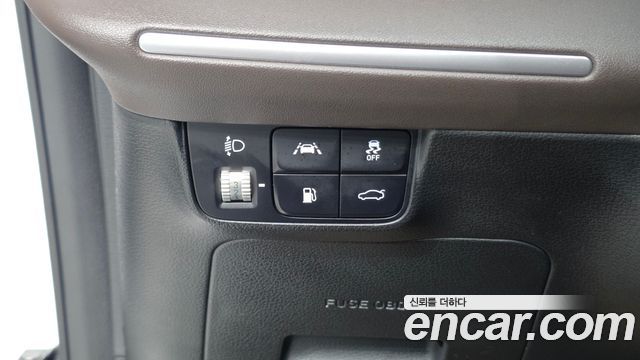 Hyundai Grandeur 2023 — photo 27