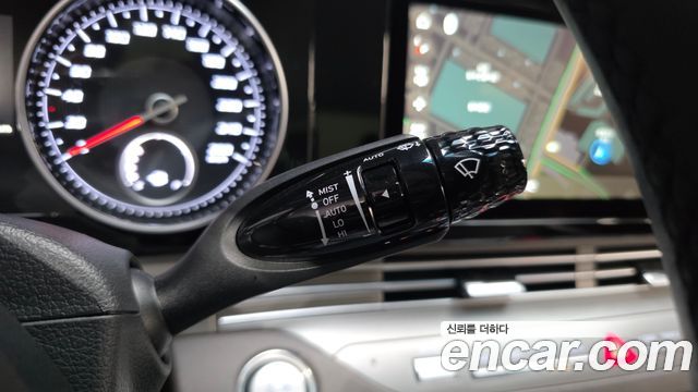 Hyundai Grandeur 2023 — photo 28