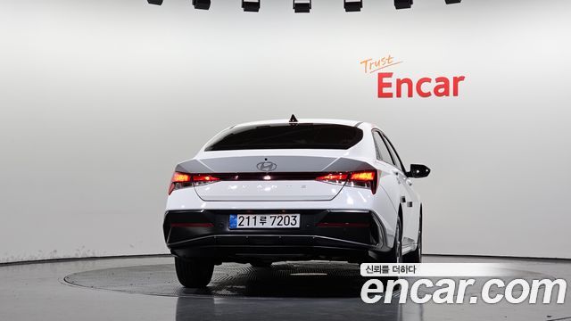 Hyundai AVANTE 2024 — photo 4