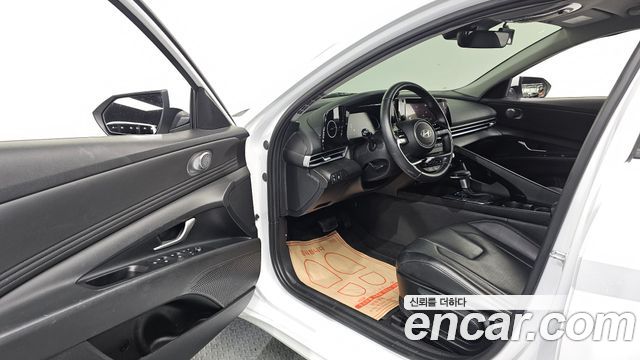 Hyundai AVANTE 2024 — photo 13