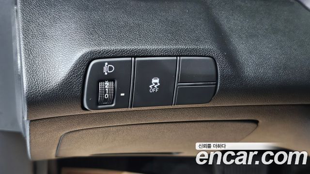 Hyundai AVANTE 2024 — photo 24