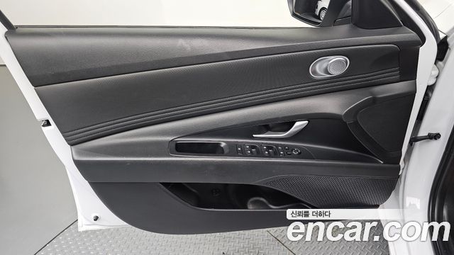 Hyundai AVANTE 2024 — photo 14