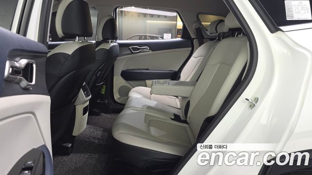 Kia Sportage 2022 — photo 18