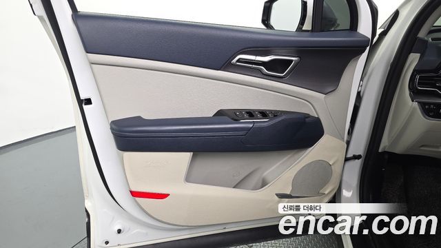 Kia Sportage 2022 — photo 14