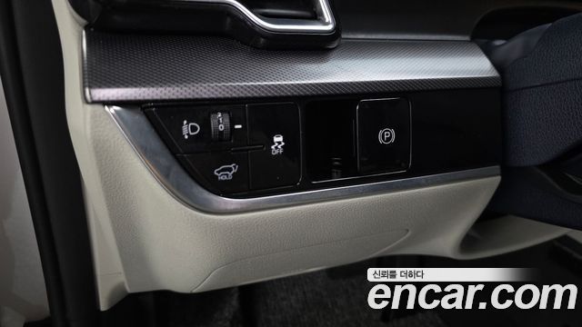 Kia Sportage 2022 — photo 28