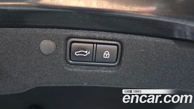 Kia K7 2020 — photo 23