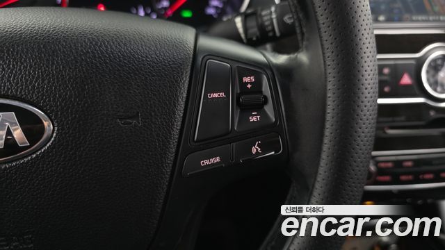 Kia K7 2014 — photo 23