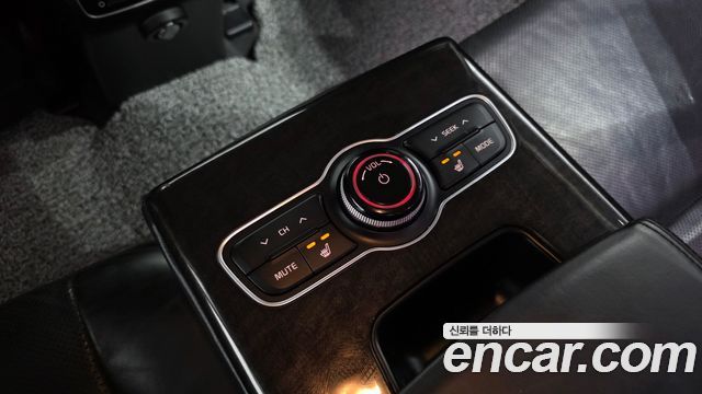 Kia K7 2014 — photo 25