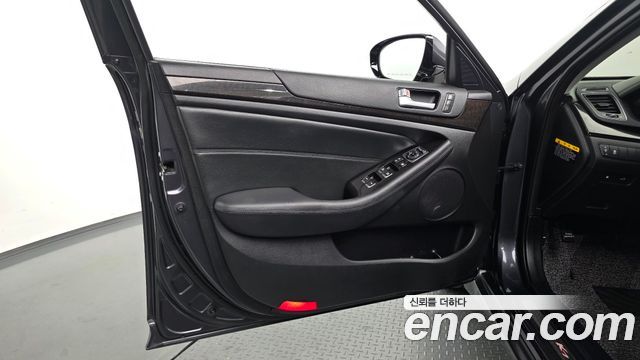 Kia K7 2014 — photo 14