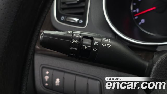 Kia K7 2014 — photo 27