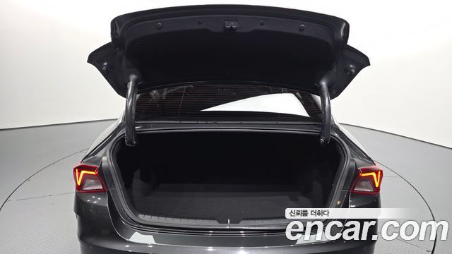 Kia K5 2022 — photo 26