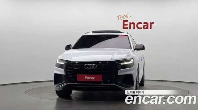 Audi Q8 2022 — photo 3