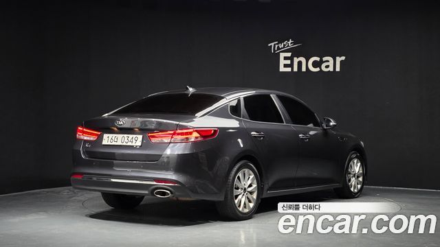 Kia K5 2017 — photo 2