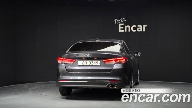 Kia K5 2017 — photo 4