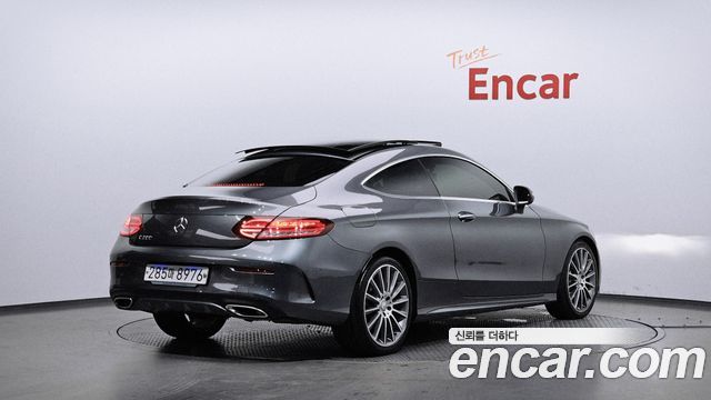Mercedes-Benz C-Class 2016 — photo 2