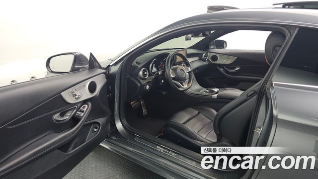 Mercedes-Benz C-Class 2016 — photo 10