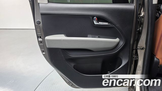 Kia RAY 2018 — photo 15