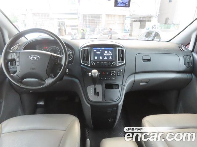 Hyundai Starex 2020 — photo 10