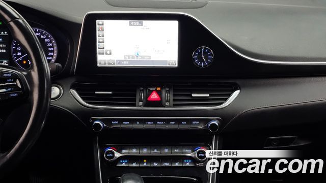 Hyundai Grandeur 2018 — photo 12
