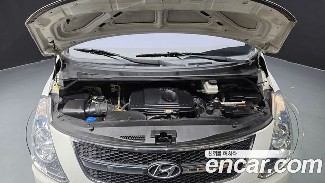 Hyundai Starex 2015 — photo 6