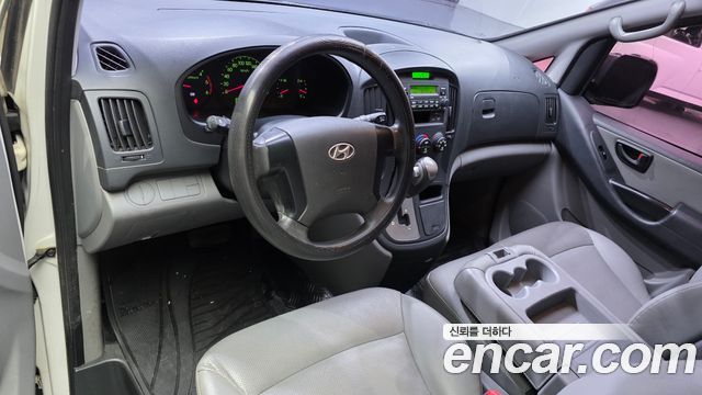 Hyundai Starex 2015 — photo 7