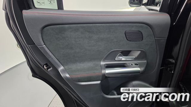 Mercedes-Benz GLA-Class 2022 — photo 15