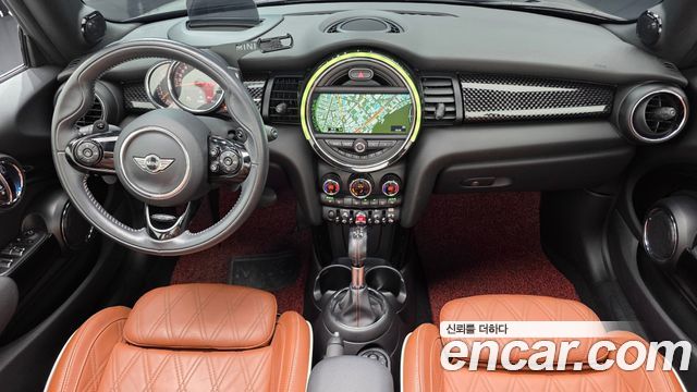 Mini Cooper Convertible 2018 — photo 7