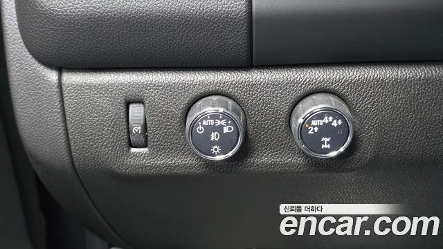 Chevrolet Korea Colorado 2020 — photo 23