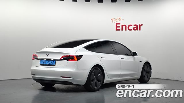 Tesla Model 3 2021 — photo 2