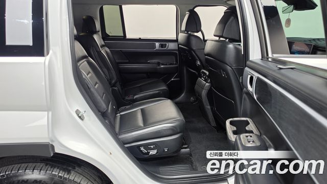 Hyundai Santafe 2024 — photo 17